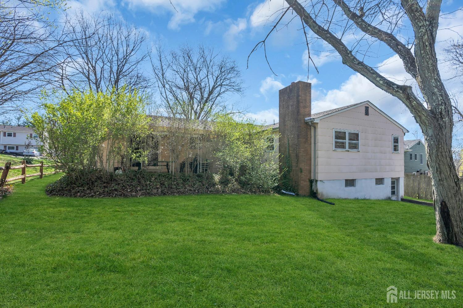 48 Bradford Road, East Brunswick, New Jersey image 47