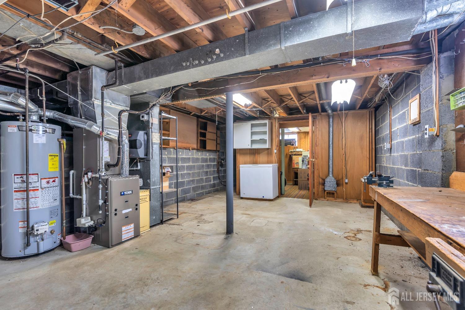 48 Bradford Road, East Brunswick, New Jersey image 30