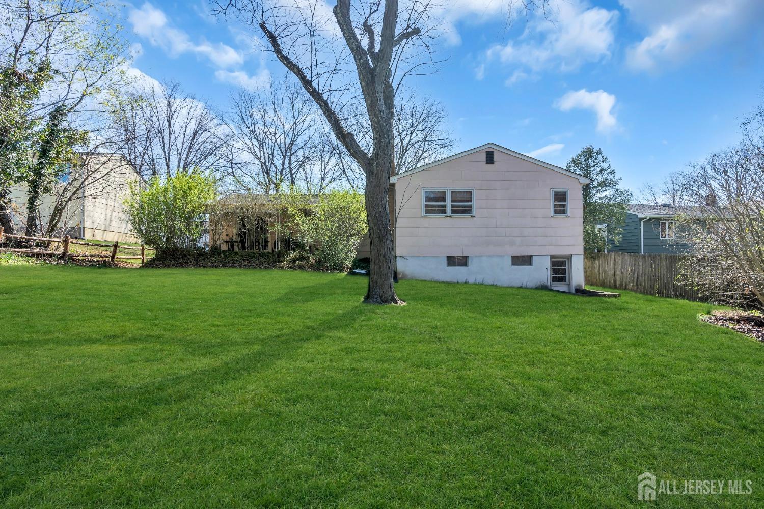 48 Bradford Road, East Brunswick, New Jersey image 38