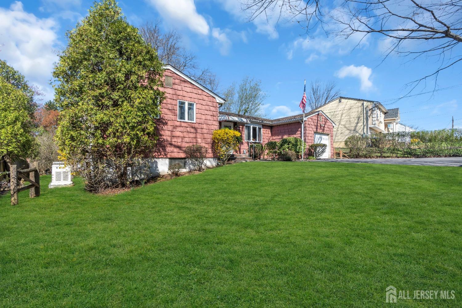 48 Bradford Road, East Brunswick, New Jersey image 44