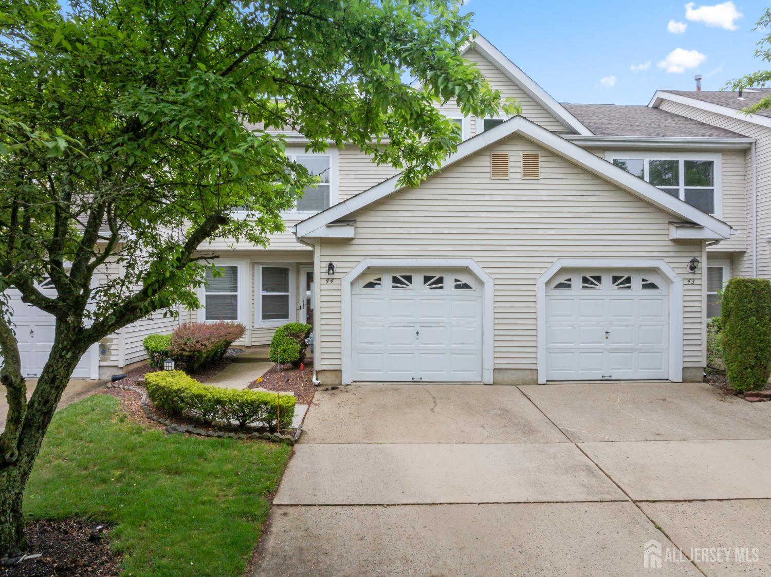 44 Treat Lane, East Brunswick, New Jersey image 1