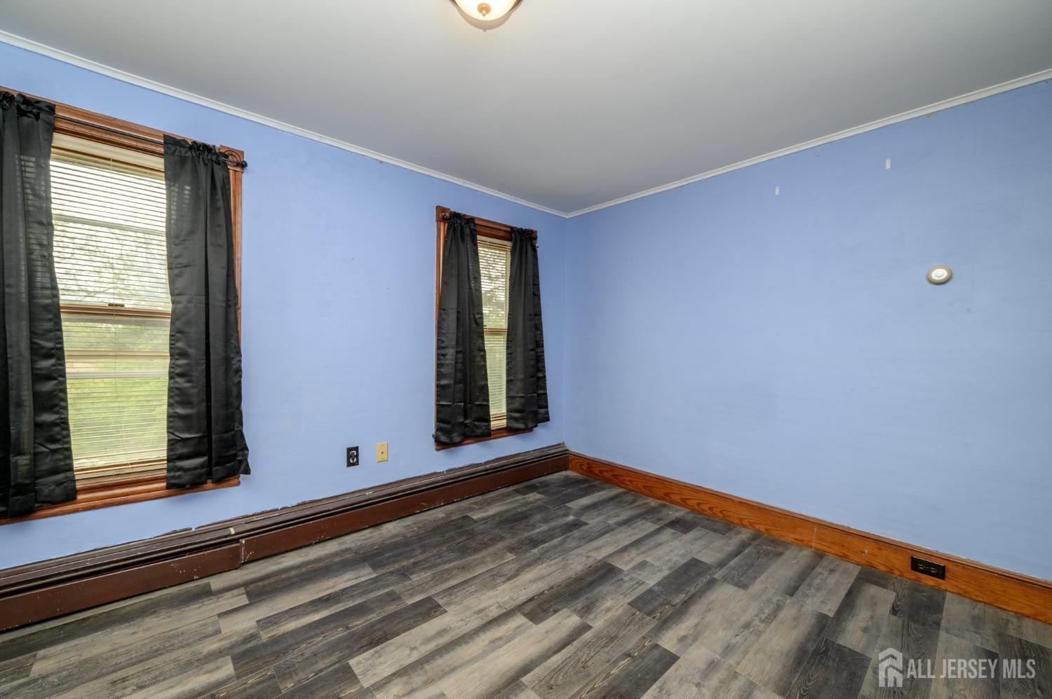 375 S Green Street, Tuckerton, New Jersey image 31