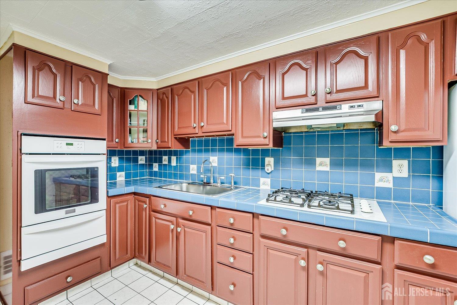 115 W Woodbridge Avenue, Iselin, New Jersey image 10