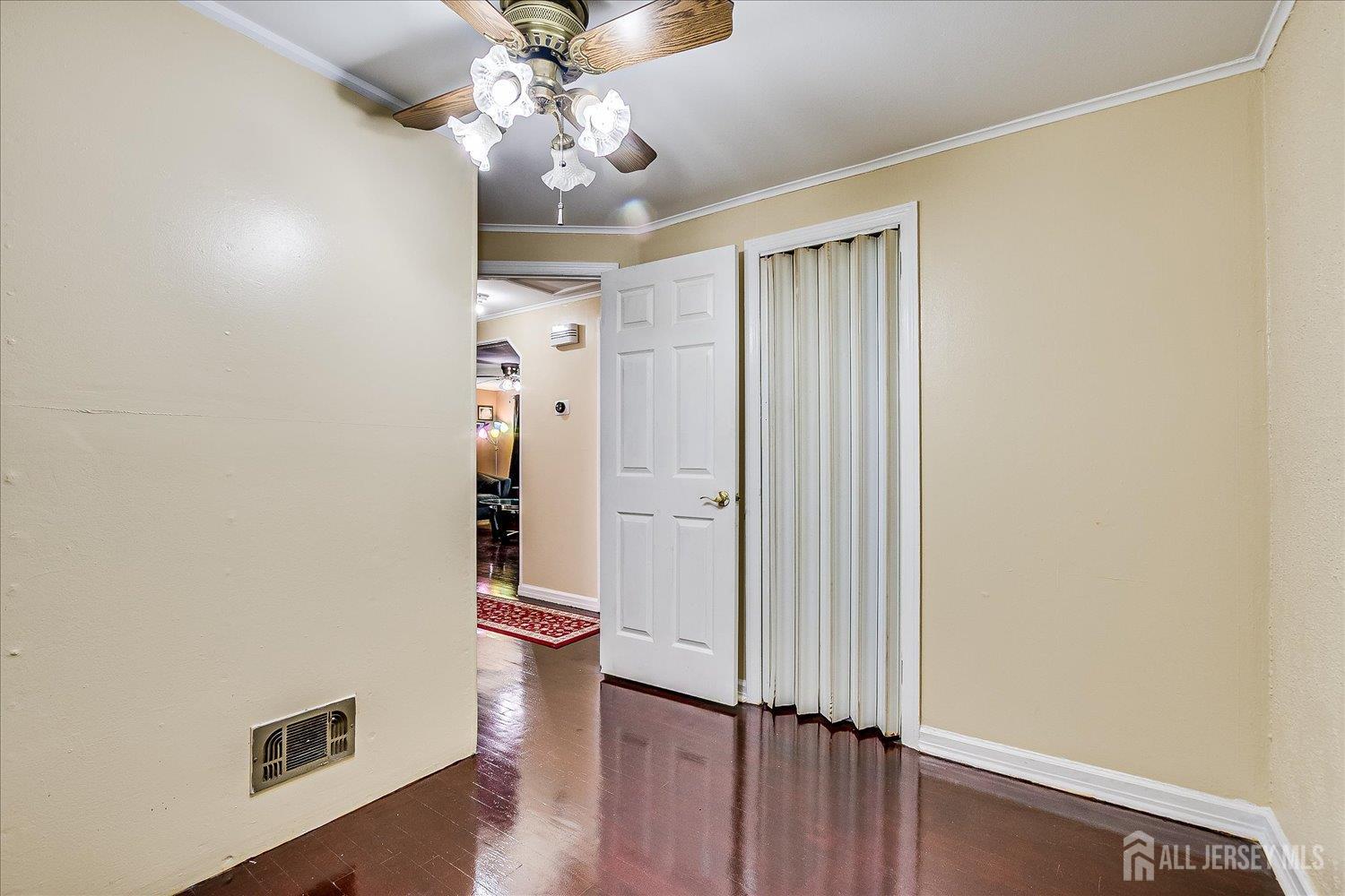 115 W Woodbridge Avenue, Iselin, New Jersey image 12