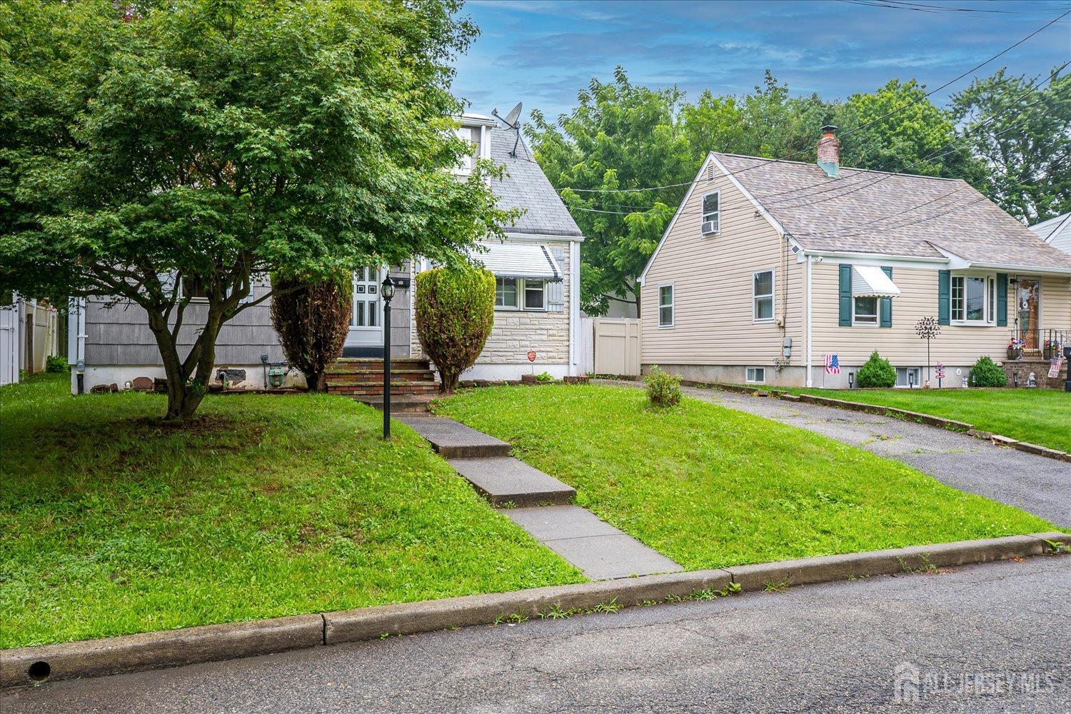 115 W Woodbridge Avenue, Iselin, New Jersey image 3