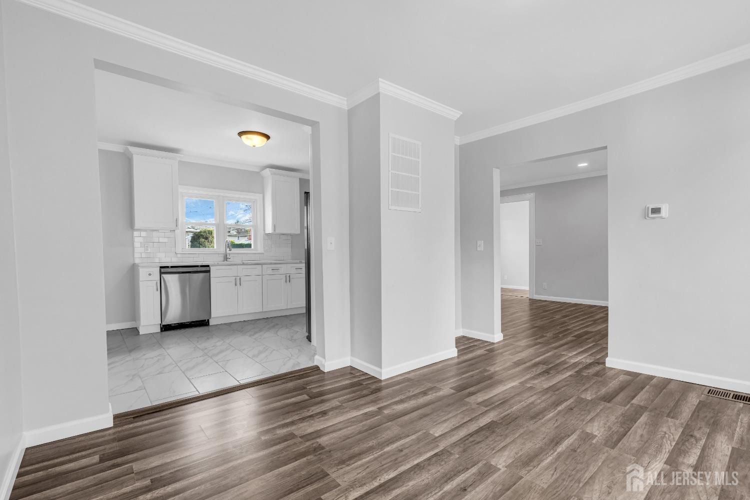 211 S Washington Avenue, Dunellen, New Jersey image 11