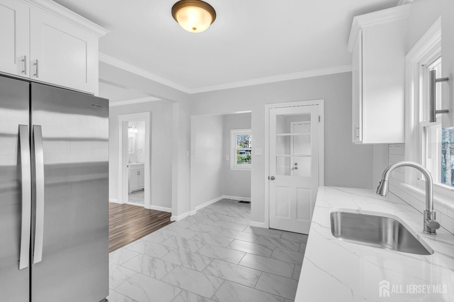 211 S Washington Avenue, Dunellen, New Jersey image 16
