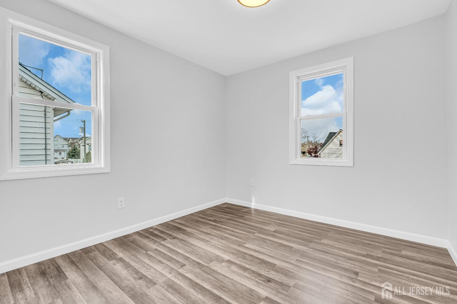 211 S Washington Avenue, Dunellen, New Jersey image 23