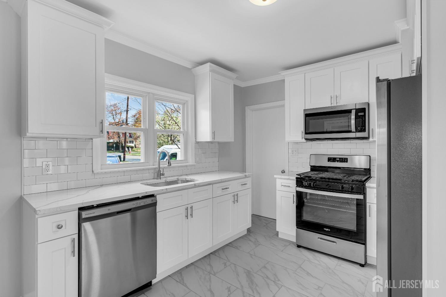 211 S Washington Avenue, Dunellen, New Jersey image 12
