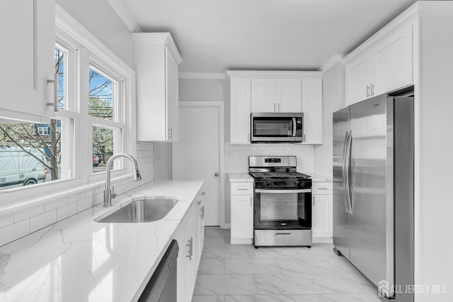 211 S Washington Avenue, Dunellen, New Jersey image 13