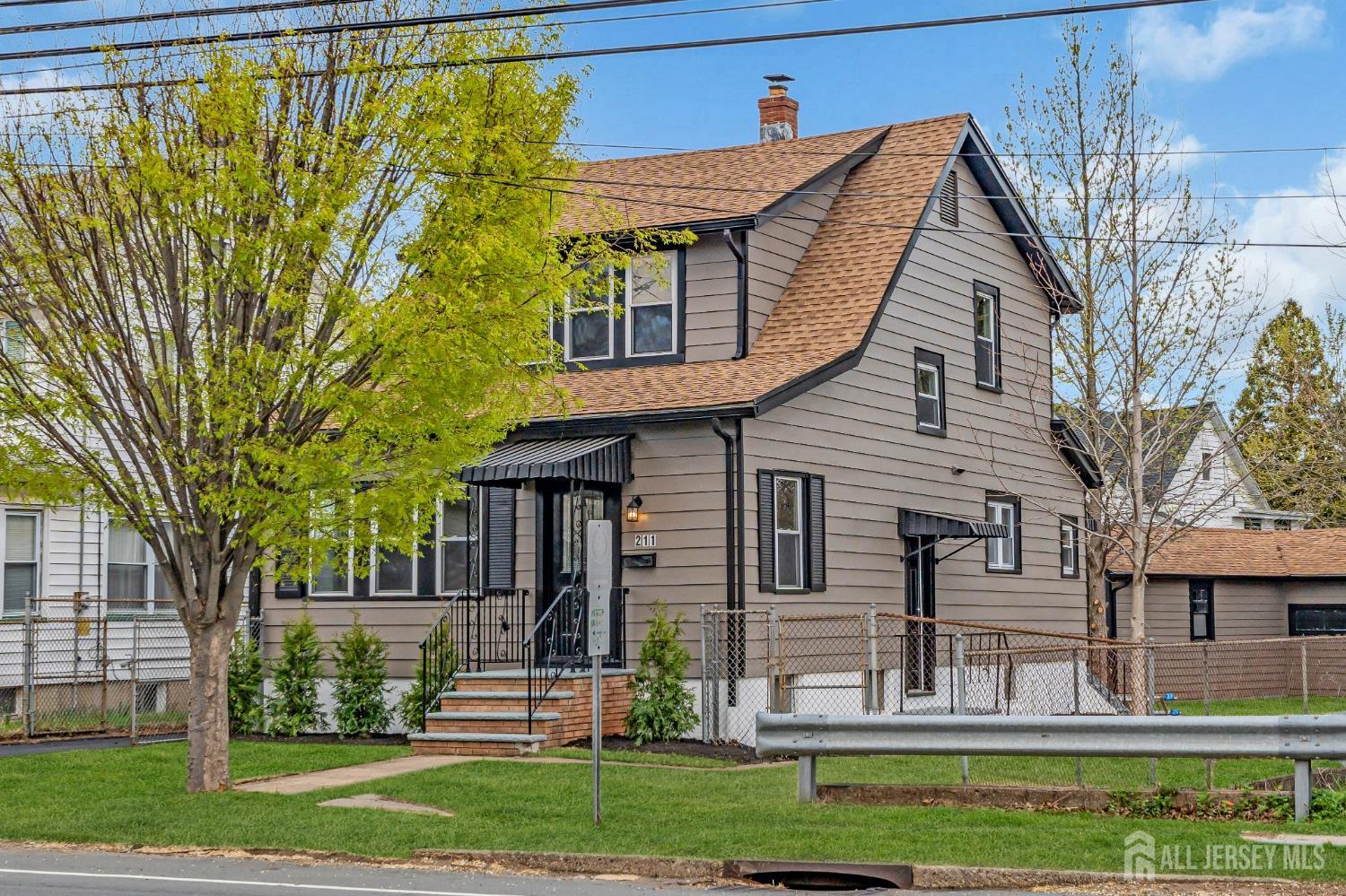 211 S Washington Avenue, Dunellen, New Jersey image 3