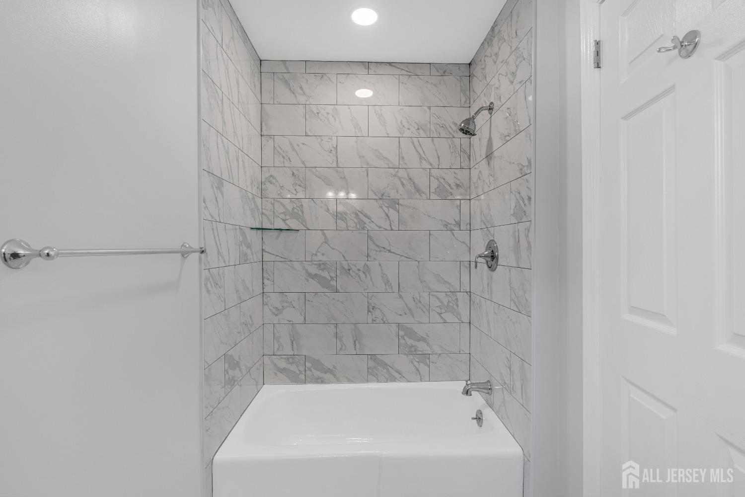 211 S Washington Avenue, Dunellen, New Jersey image 19