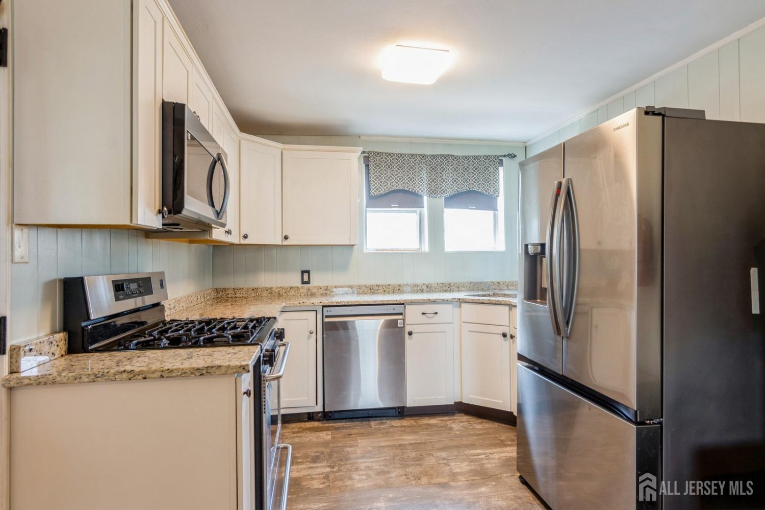 40 Riverview Avenue, Piscataway, New Jersey image 7