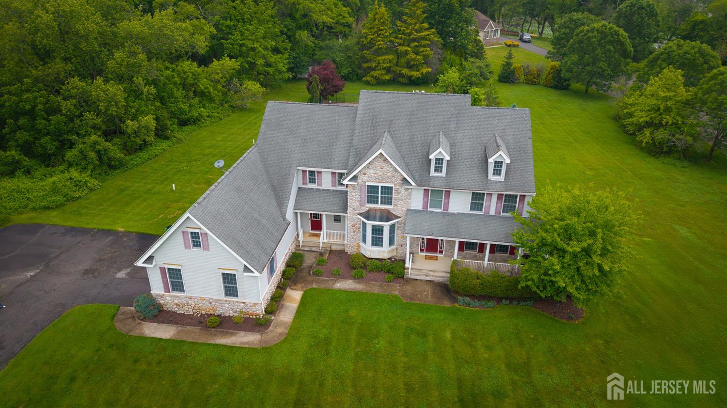 3 hartshorne Drive