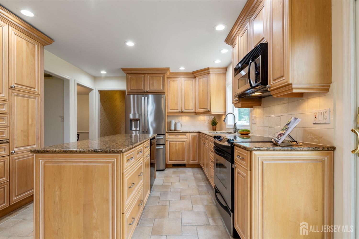 7 Carlton Court, East Brunswick, New Jersey image 18