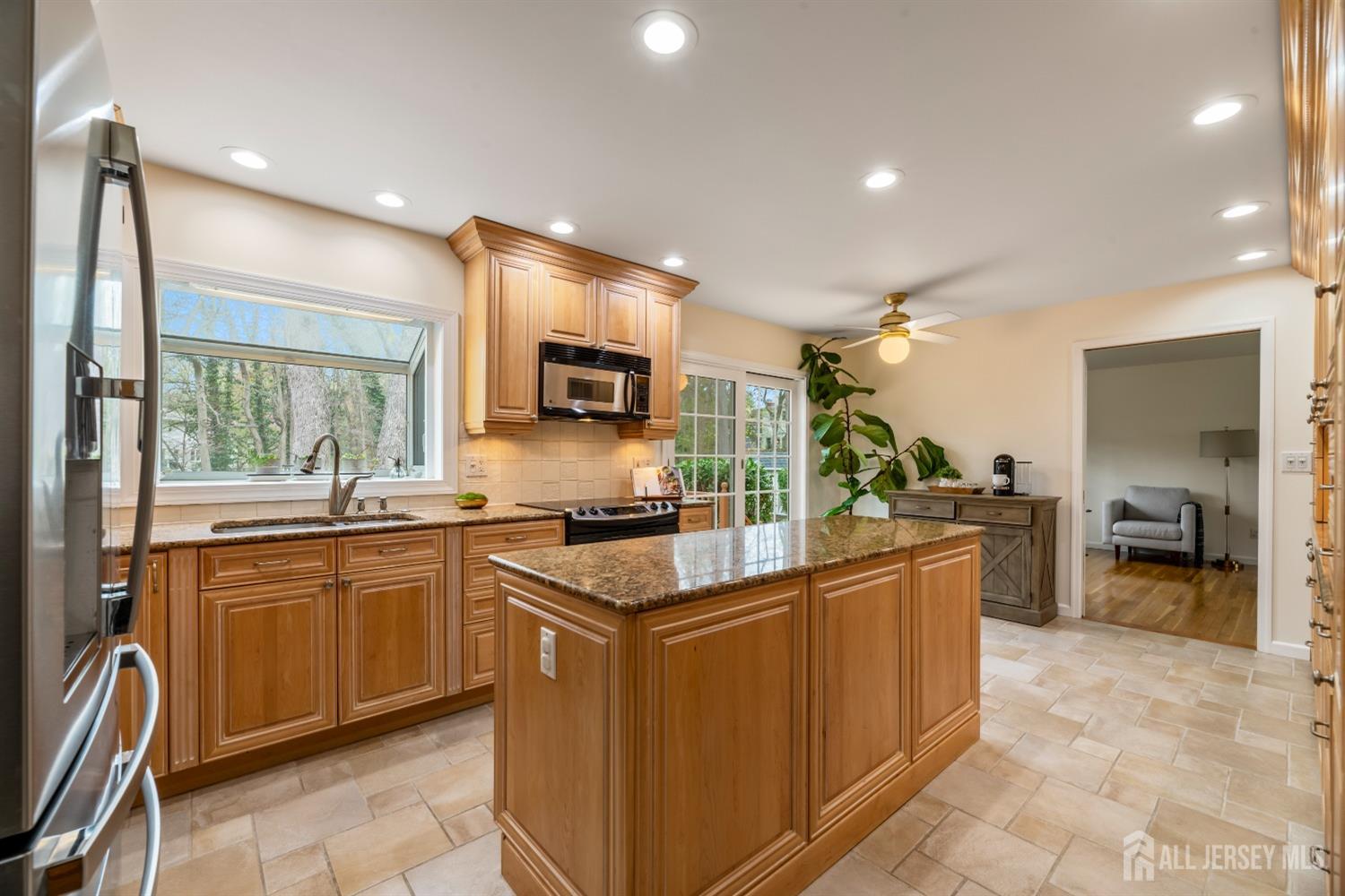 7 Carlton Court, East Brunswick, New Jersey image 16