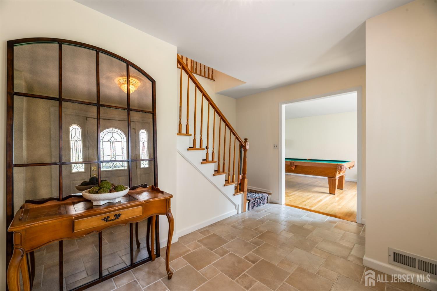 7 Carlton Court, East Brunswick, New Jersey image 9