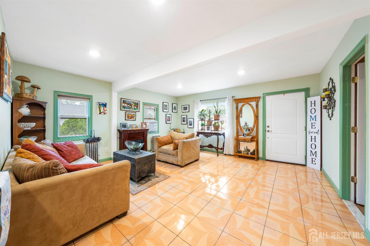 1814 Hamilton Boulevard, South Plainfield, New Jersey image 3