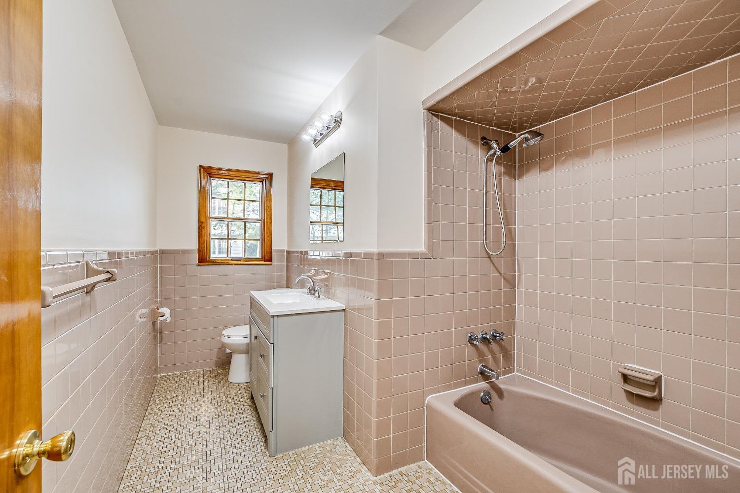 17 Cody Avenue, Edison, New Jersey image 20
