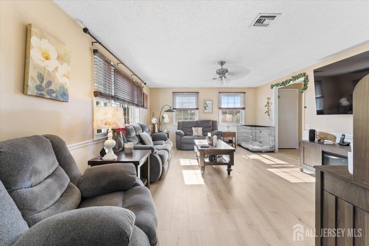 279 Milford Lane, Monroe Township, New Jersey image 10