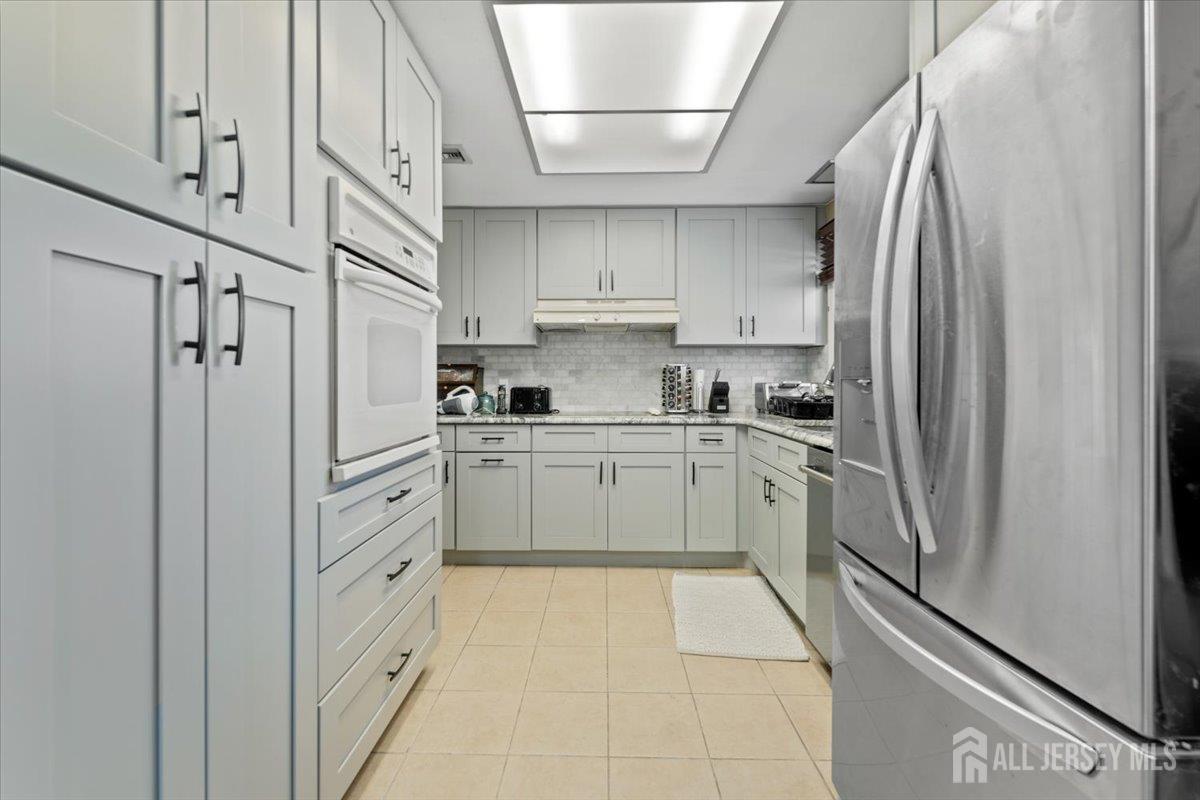 279 Milford Lane, Monroe Township, New Jersey image 15