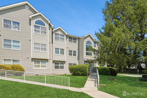 Condo For Sale - 911 Edpas Road<br/> Middlesex County, New Brunswick, NJ 08901