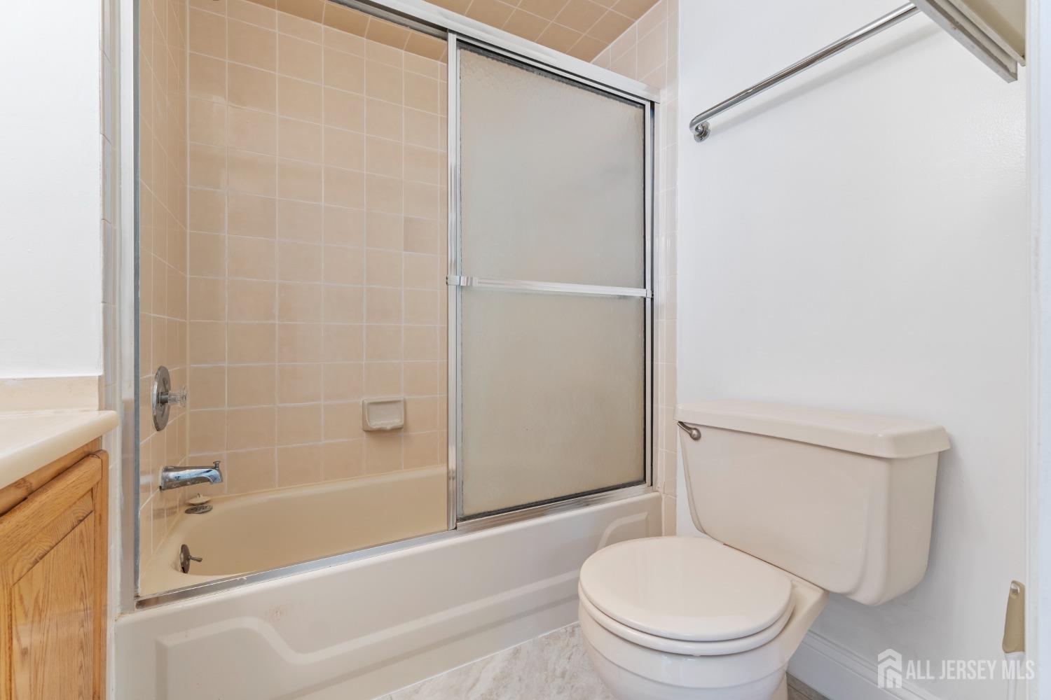 2908 Madaline Drive, Avenel, New Jersey image 18