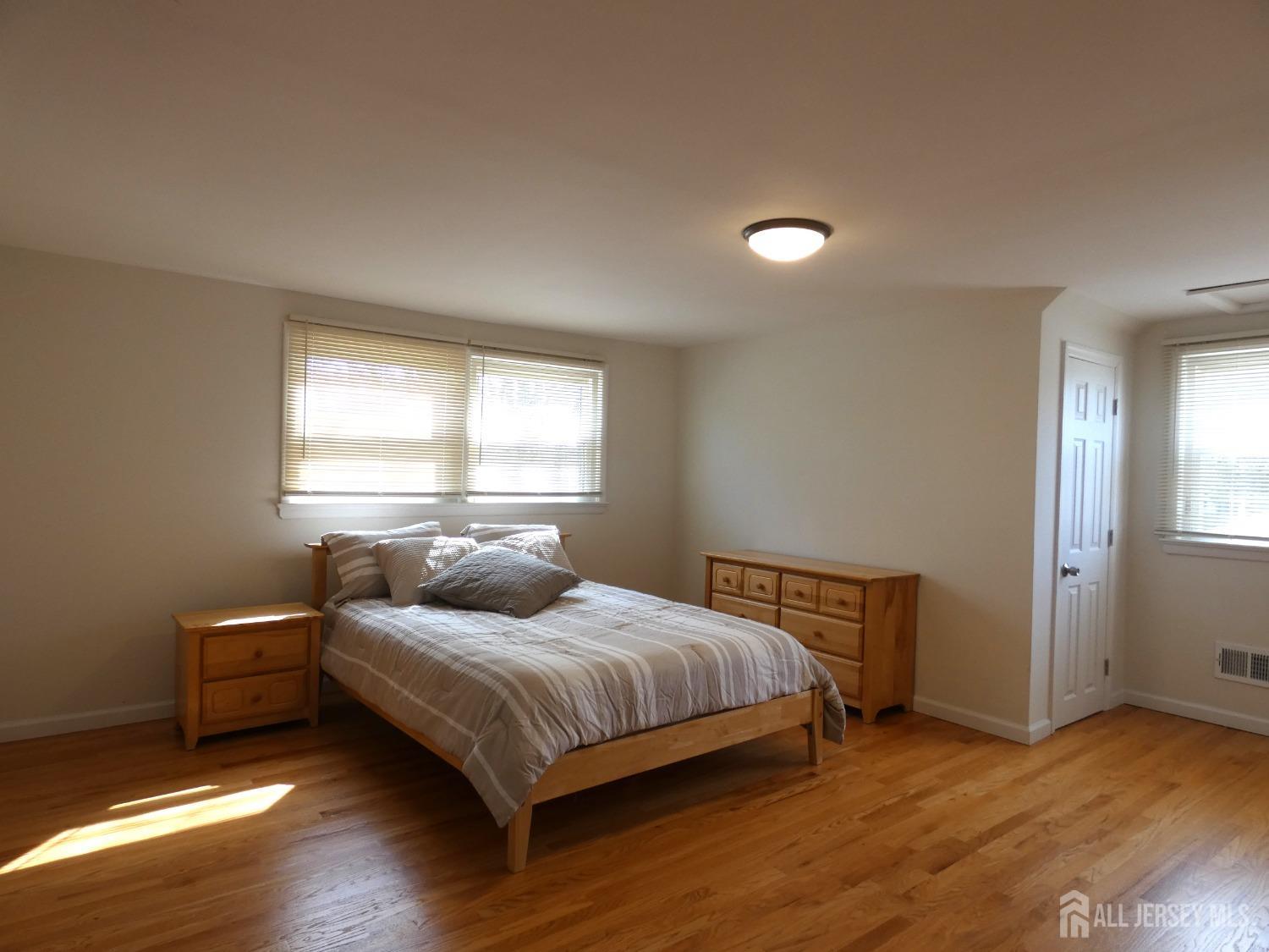 6 Darwin Road, Old Bridge, New Jersey image 14