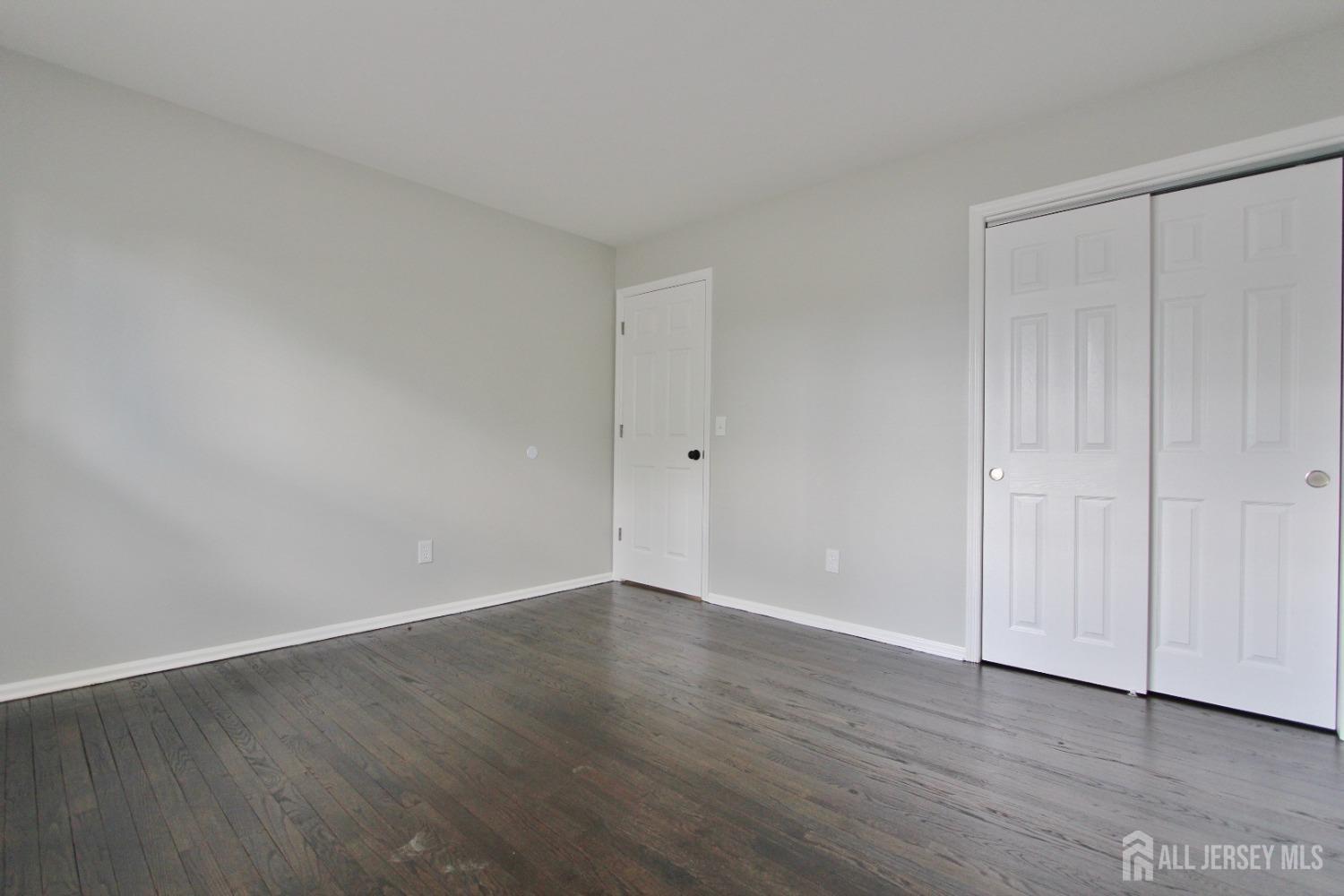 South Plainfield, New Jersey 07080, United States, 2 Bedrooms Bedrooms, ,1 BathroomBathrooms,Residential,Active,143756