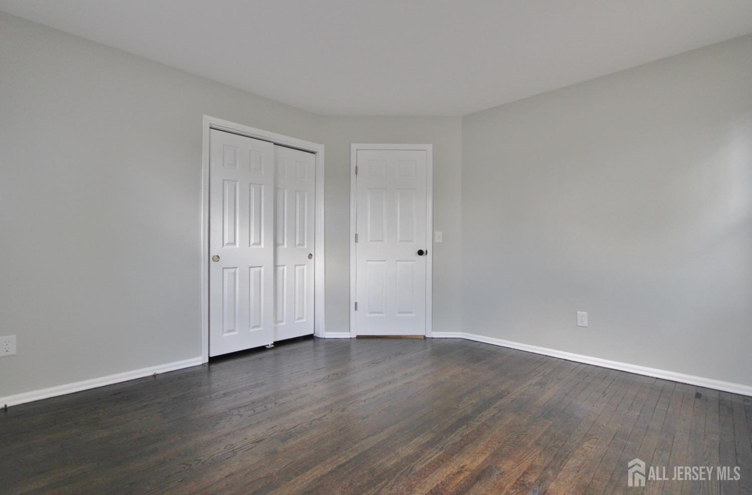 South Plainfield, New Jersey 07080, United States, 2 Bedrooms Bedrooms, ,1 BathroomBathrooms,Residential,Active,143756