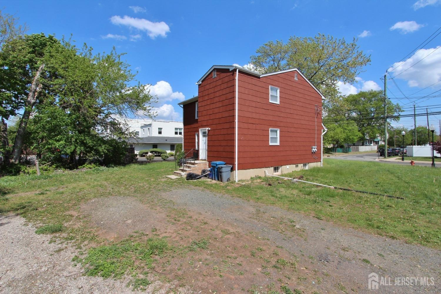 South Plainfield, New Jersey 07080, United States, 2 Bedrooms Bedrooms, ,1 BathroomBathrooms,Residential,Active,143756