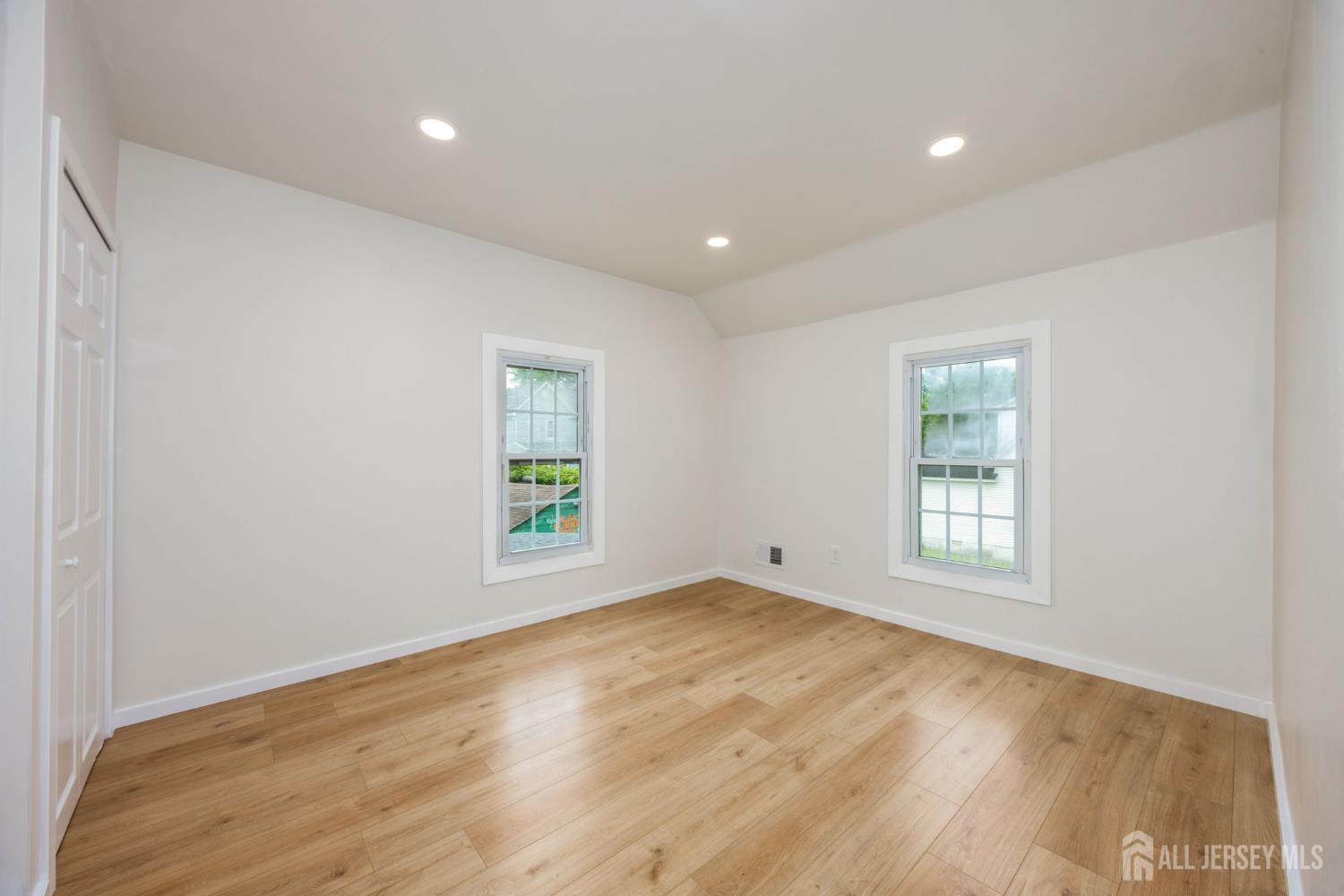 10 Albert Street, Sayreville, New Jersey image 12