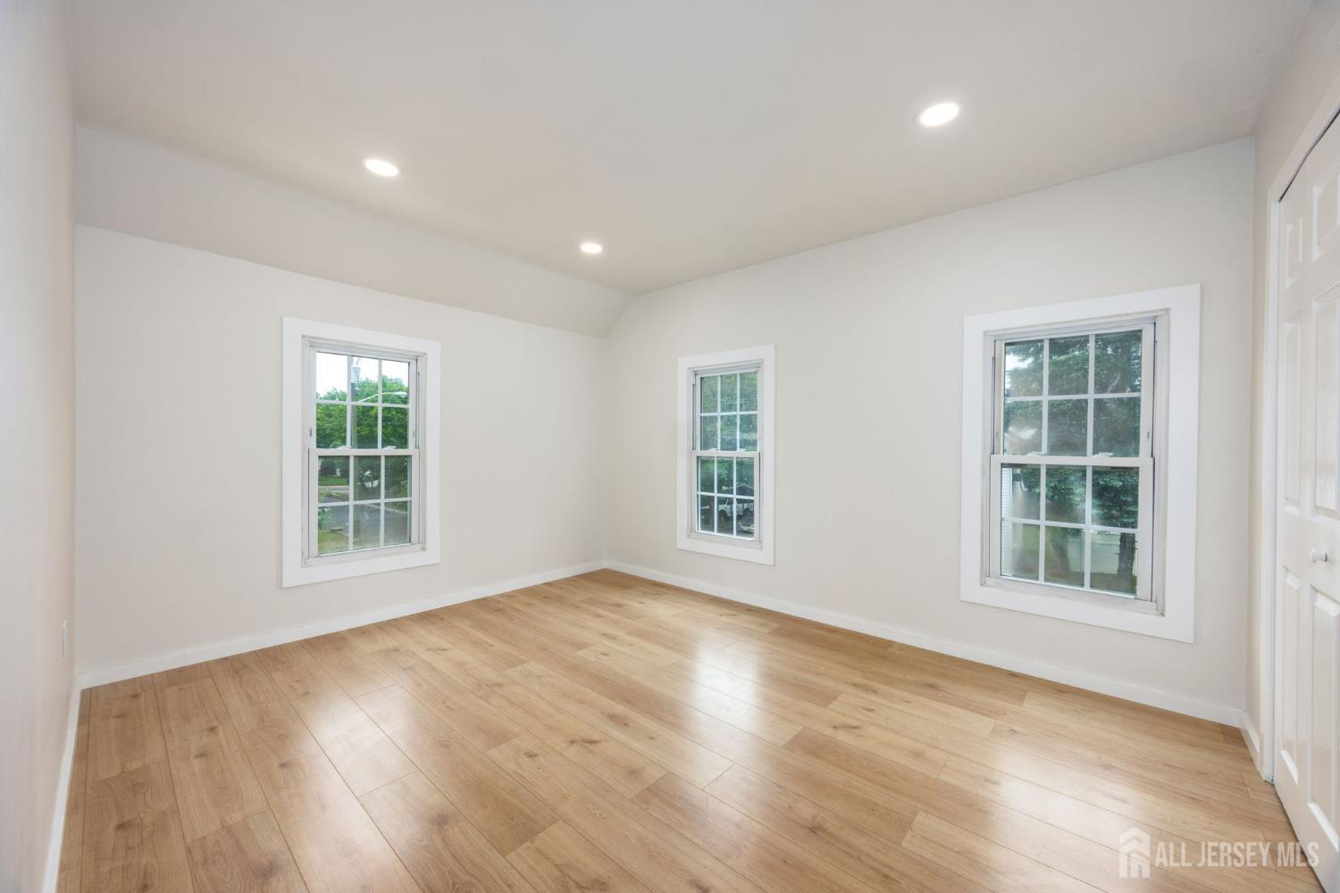 10 Albert Street, Sayreville, New Jersey image 15