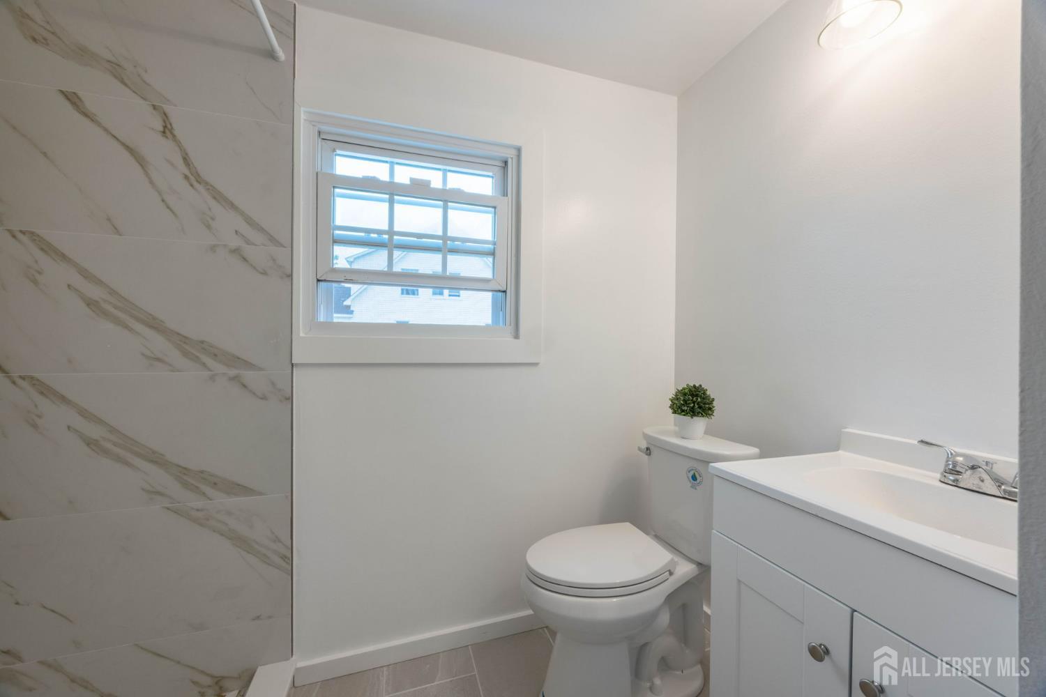 10 Albert Street, Sayreville, New Jersey image 24