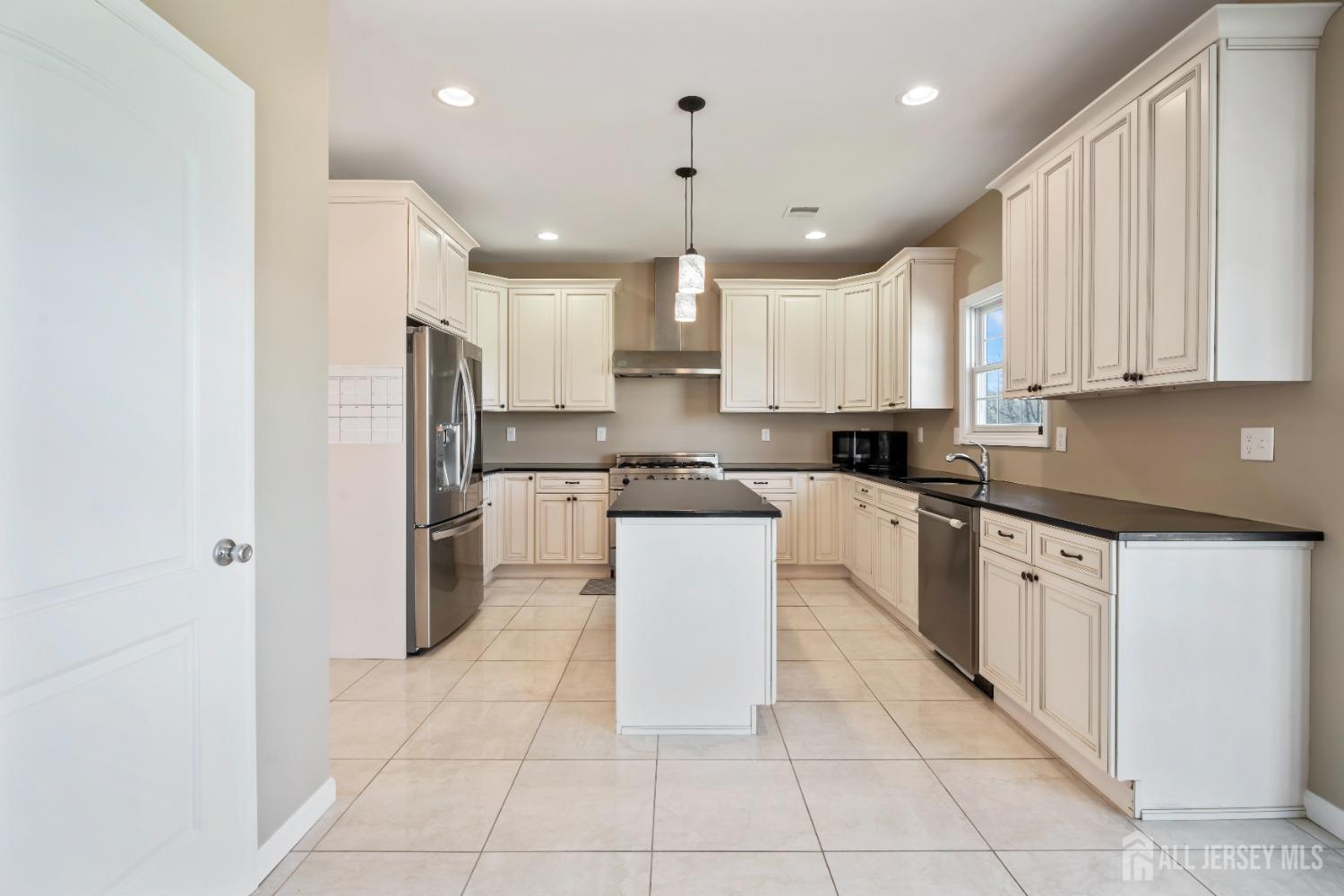 120 Normandy Road, Colonia, New Jersey image 20