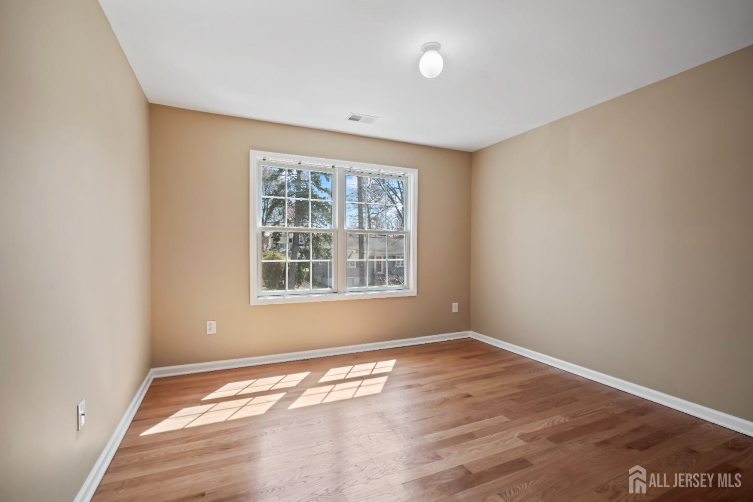 120 Normandy Road, Colonia, New Jersey image 32