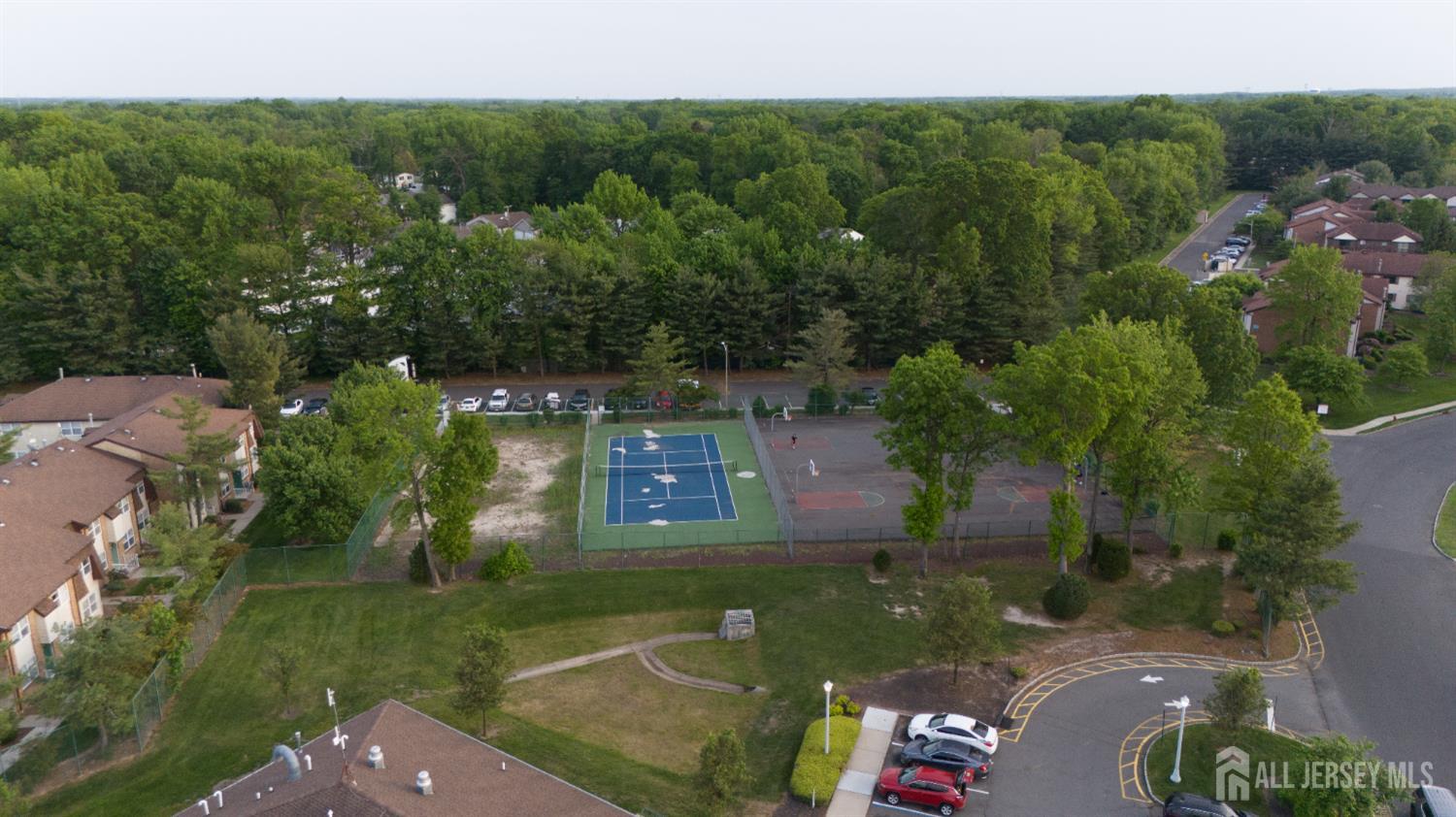4319 Birchwood Court, North Brunswick, New Jersey image 29