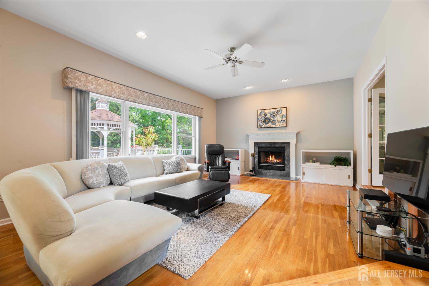 18 Stout Drive, Hillsborough, New Jersey image 25