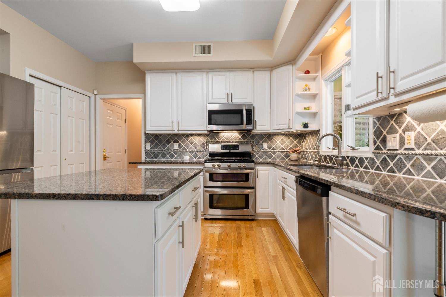 18 Stout Drive, Hillsborough, New Jersey image 20