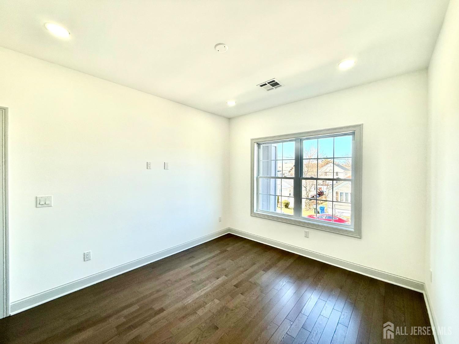 47 Bird Avenue, Iselin, New Jersey image 19