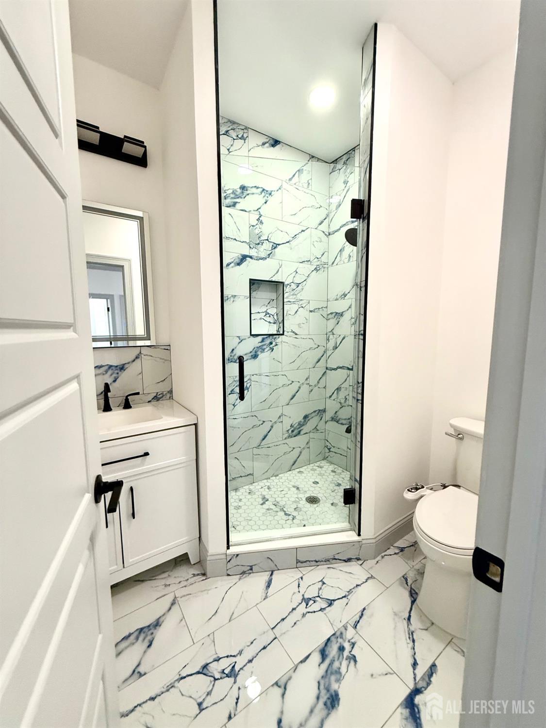 47 Bird Avenue, Iselin, New Jersey image 8