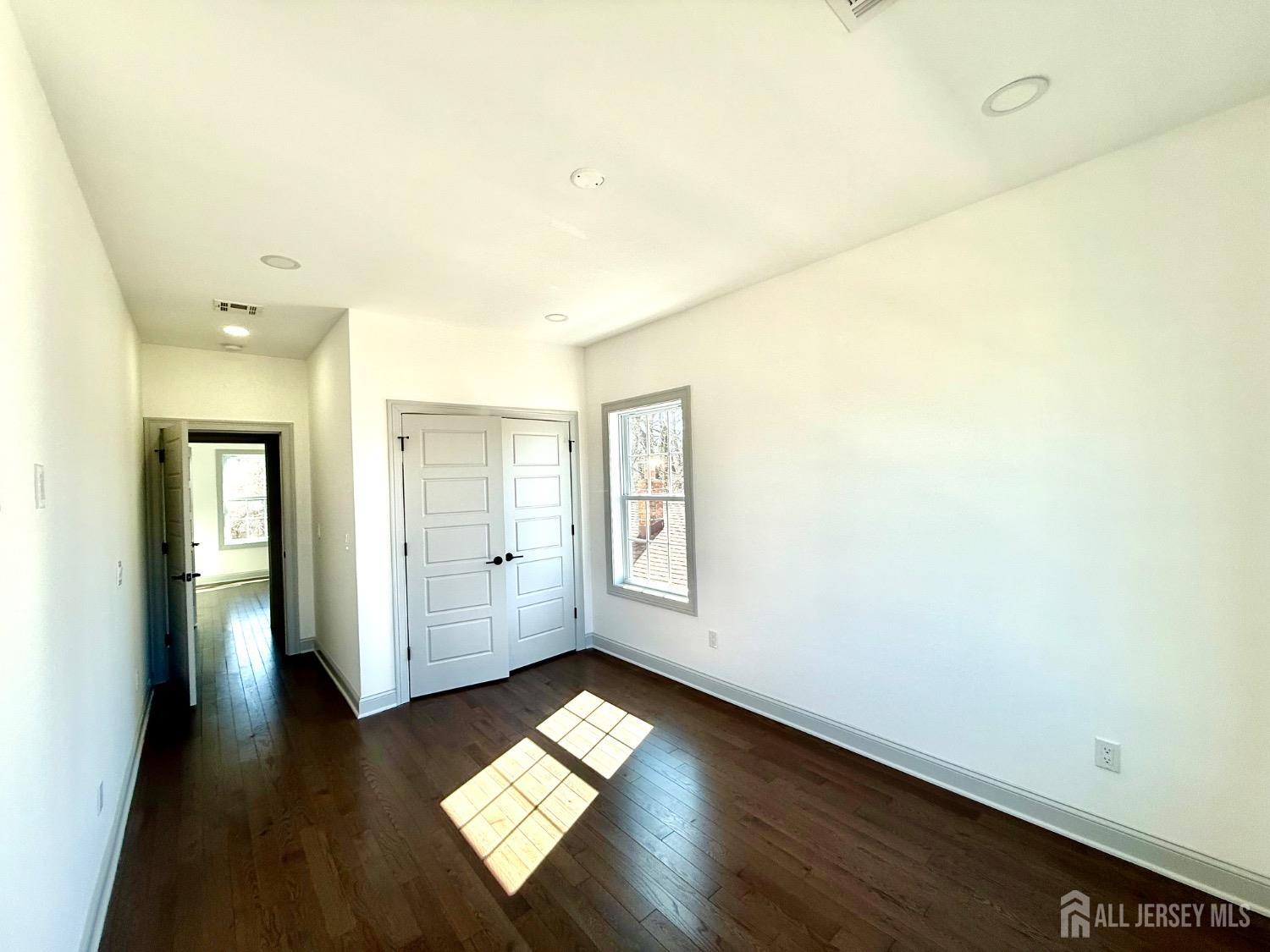 47 Bird Avenue, Iselin, New Jersey image 7