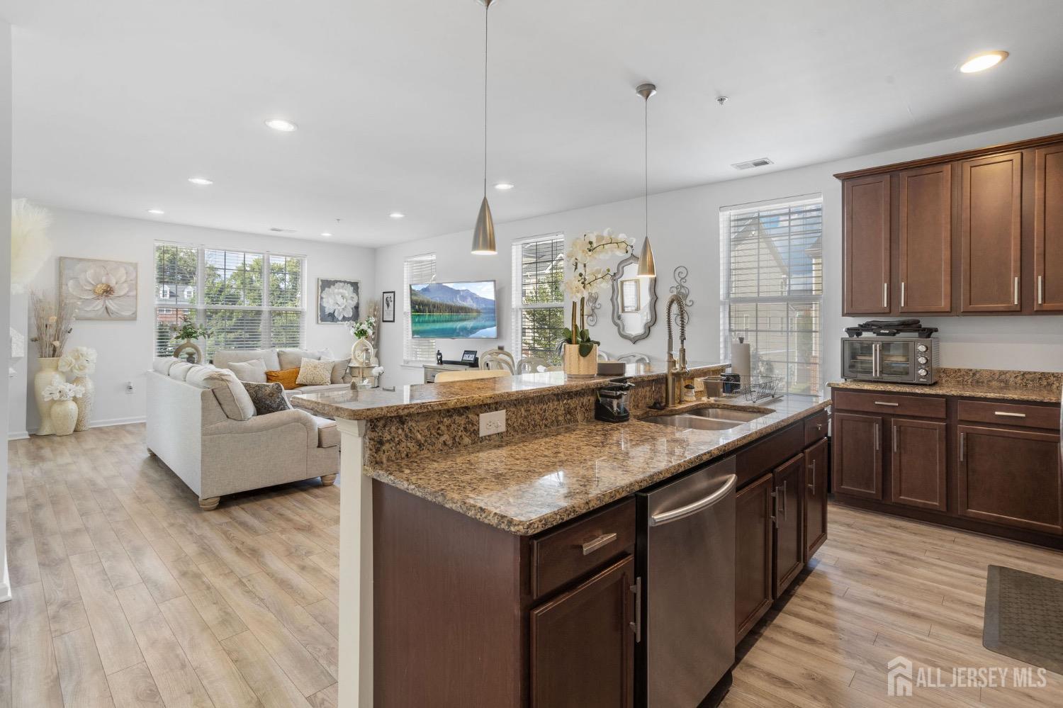 26 Canal Crossing, Burlington, New Jersey image 15