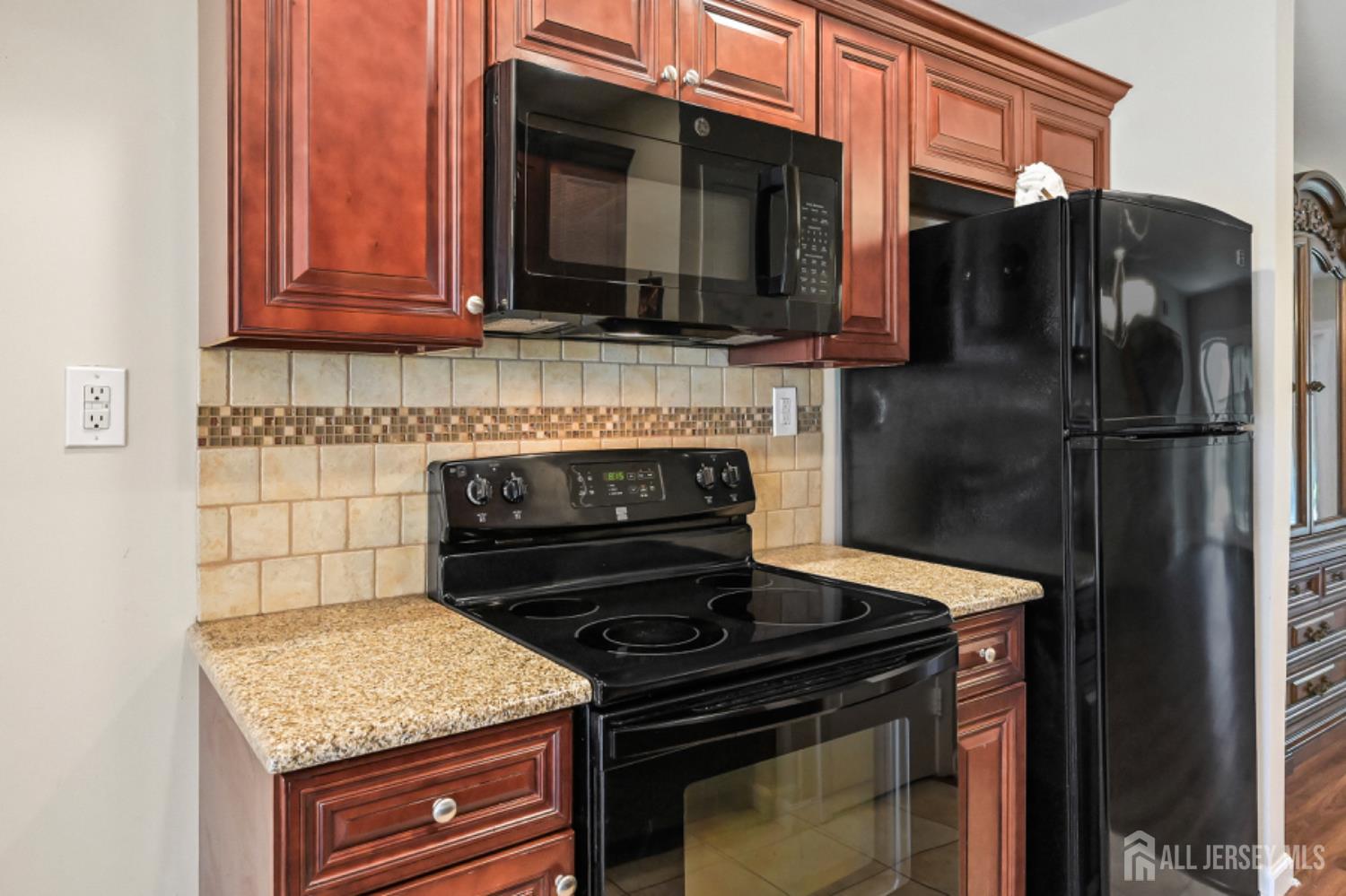 47 Wild Turkey Way, Manalapan, New Jersey image 14
