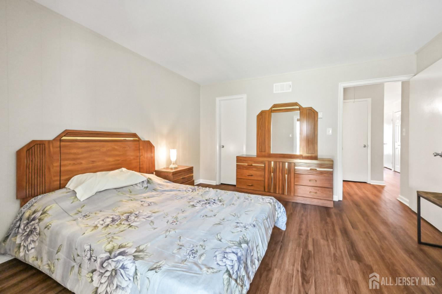 47 Wild Turkey Way, Manalapan, New Jersey image 20