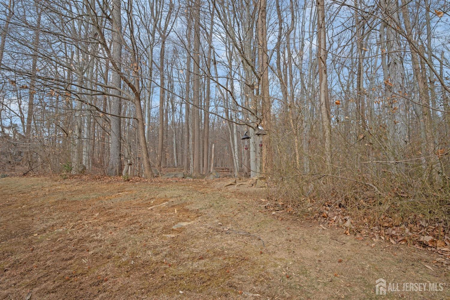 South Brunswick, New Jersey 08852, United States, 2 Bedrooms Bedrooms, ,3 BathroomsBathrooms,Residential,Pending,8024