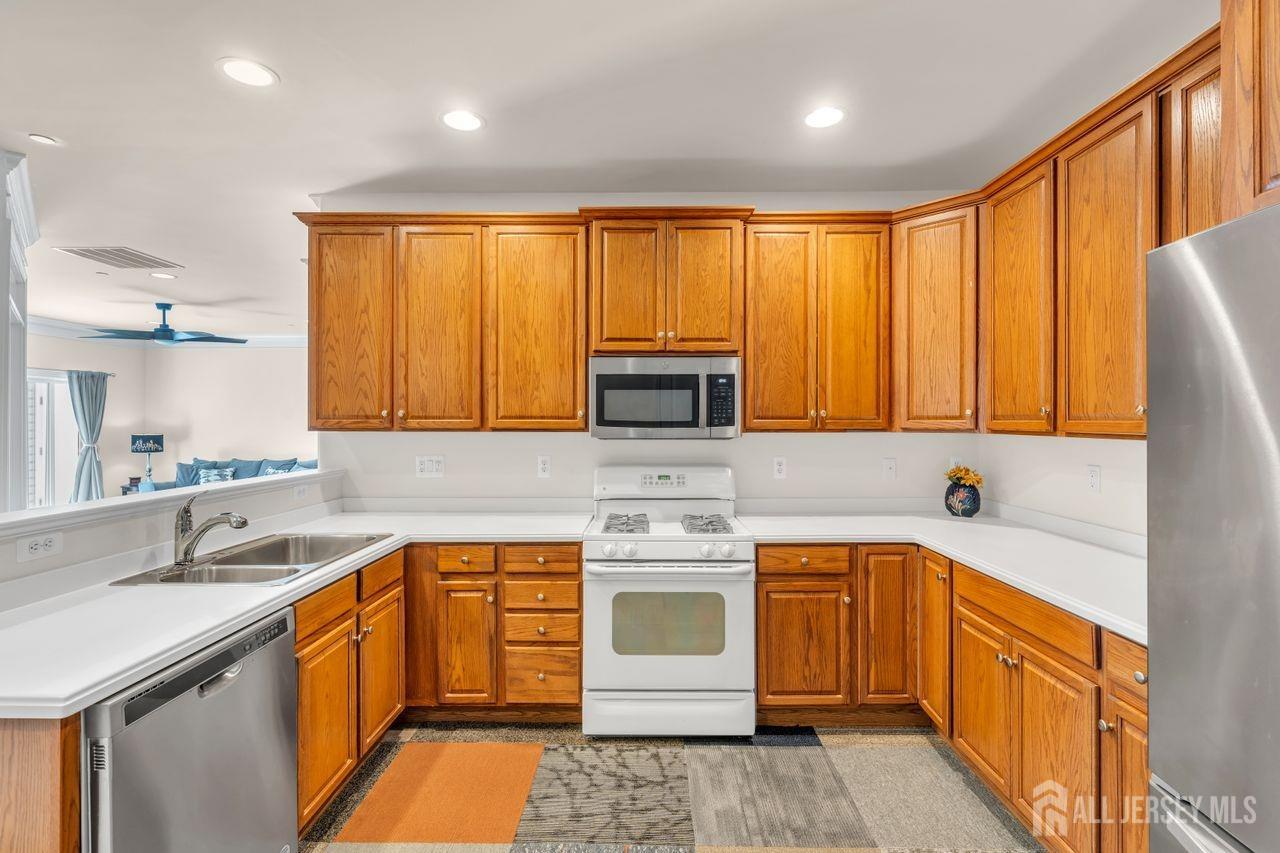 2204 Conrad Way, Franklin, New Jersey image 11