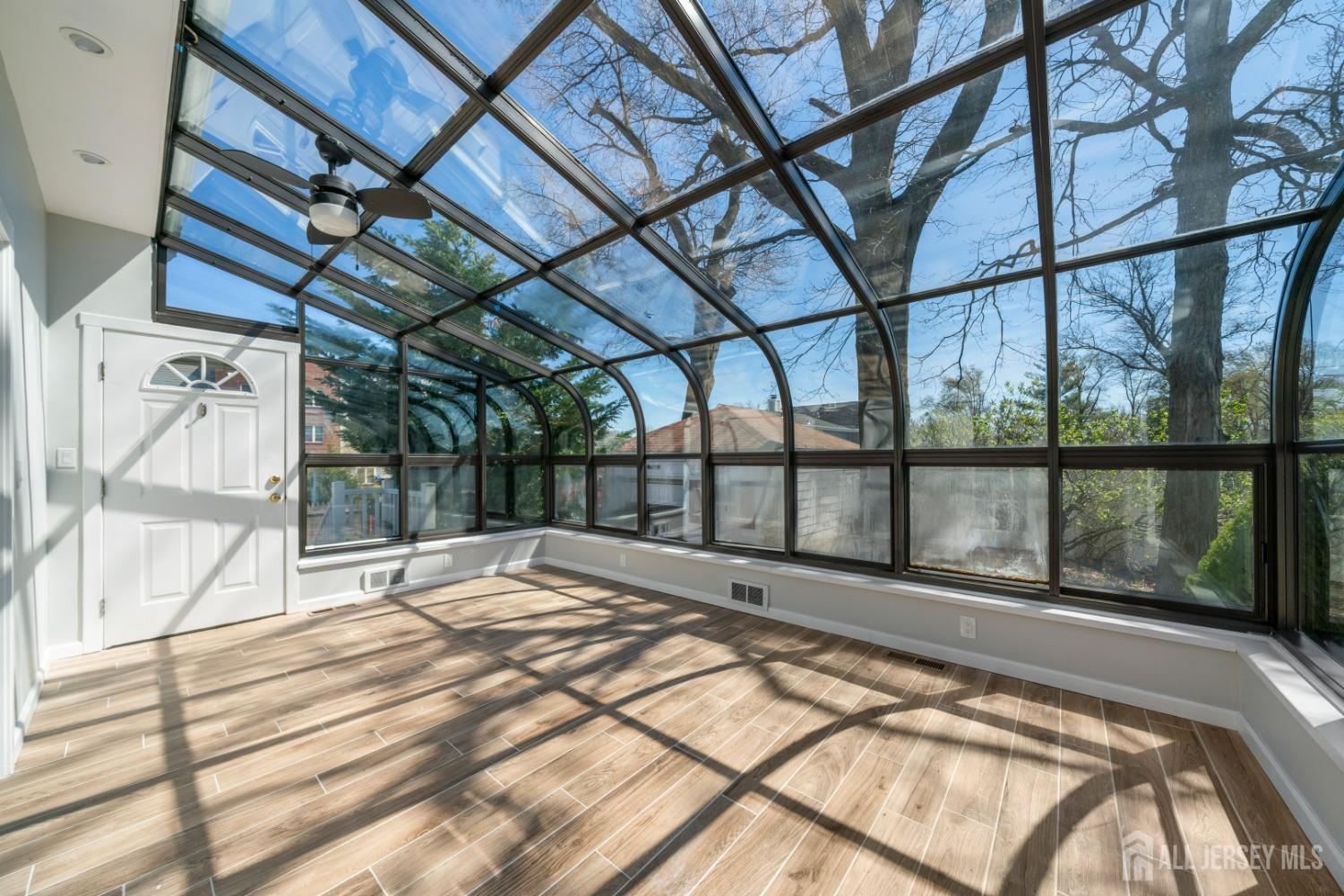 657 Amboy Avenue, Edison, New Jersey image 11