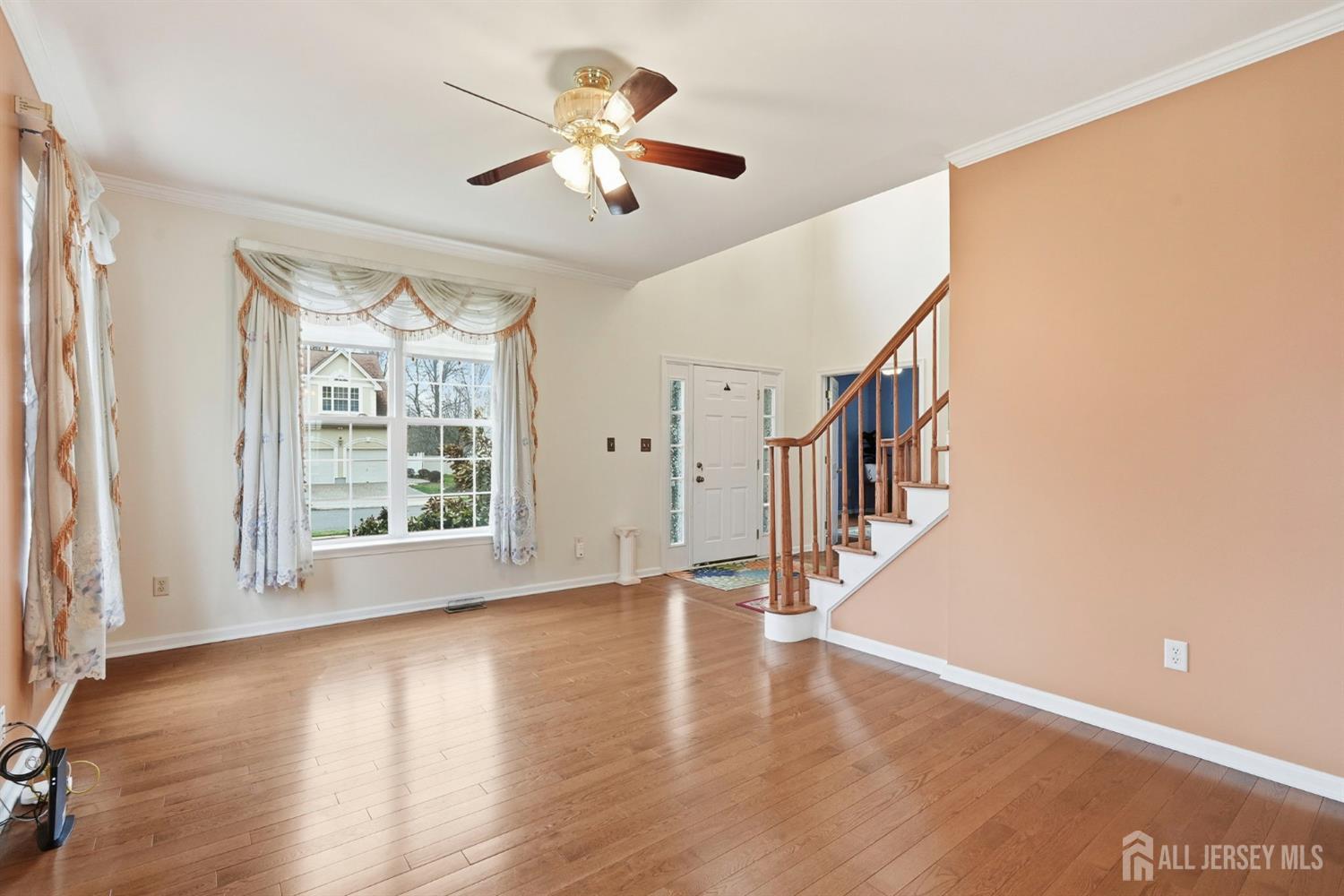 South Brunswick, New Jersey, 08852, United States, 4 Bedrooms Bedrooms, ,3 BathroomsBathrooms,Residential,Active,2043800
