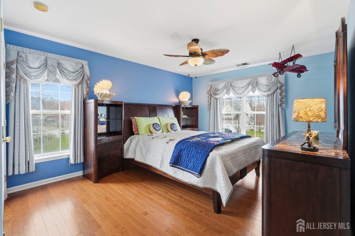 South Brunswick, New Jersey, 08852, United States, 4 Bedrooms Bedrooms, ,3 BathroomsBathrooms,Residential,Active,2043800
